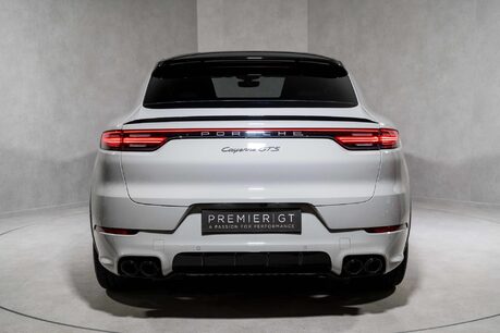 Porsche Cayenne GTS. CARBON INTERIOR PACK. GTS INTERIOR PACK. BOSE. PANORAMIC ROOF. 5