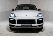 Porsche Cayenne GTS. CARBON INTERIOR PACK. GTS INTERIOR PACK. BOSE. PANORAMIC ROOF. 2