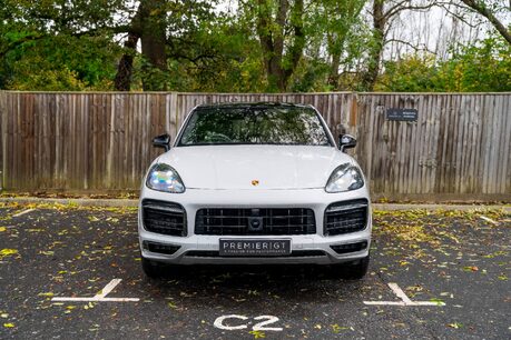 Porsche Cayenne GTS. CARBON INTERIOR PACK. GTS INTERIOR PACK. BOSE. PANORAMIC ROOF. 2