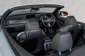 BMW M4 COMPETITION. M COMPETITION PACK. CARBON INT & EXT. HUD. HARMAN/KARDON AUDIO 12