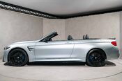 BMW M4 COMPETITION. M COMPETITION PACK. CARBON INT & EXT. HUD. HARMAN/KARDON AUDIO 3