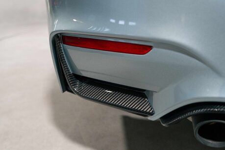 BMW M4 COMPETITION. M COMPETITION PACK. CARBON INT & EXT. HUD. HARMAN/KARDON AUDIO 30