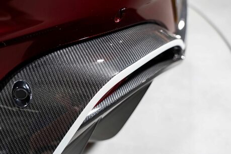 Aston Martin Vantage V12. 1 OF 333. OVER £45K IN OPTIONS. LIGHTWEIGHT PACKAGE. LIVERY PACKAGE. 57