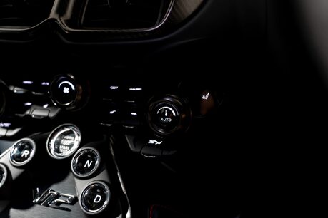 Aston Martin Vantage V12. 1 OF 333. OVER £45K IN OPTIONS. LIGHTWEIGHT PACKAGE. LIVERY PACKAGE. 43