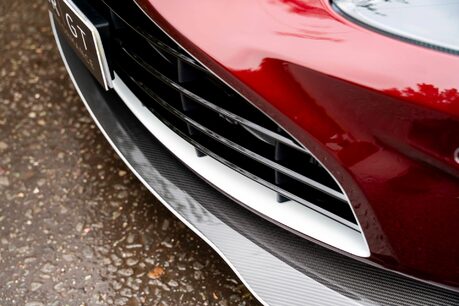 Aston Martin Vantage V12. 1 OF 333. OVER £45K IN OPTIONS. LIGHTWEIGHT PACKAGE. LIVERY PACKAGE. 7