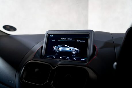 Aston Martin Vantage V12. 1 OF 333. OVER £45K IN OPTIONS. LIGHTWEIGHT PACKAGE. LIVERY PACKAGE. 29