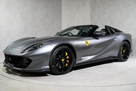 Ferrari 812 GTS MASSIVE SPEC. WARRANTY. PAINTED SHIELDS. CARBON INT & EXT. LIFT. CARPLAY. 3