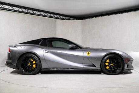 Ferrari 812 GTS MASSIVE SPEC. WARRANTY. PAINTED SHIELDS. CARBON INT & EXT. LIFT. CARPLAY. 12