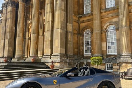 Ferrari 812 GTS MASSIVE SPEC. WARRANTY. PAINTED SHIELDS. CARBON INT & EXT. LIFT. CARPLAY. 6