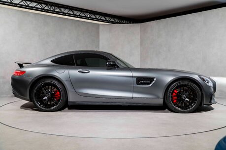 Mercedes-Benz Amg GT S EDITION 1. 1 OF 375. AERODYNAMIC PACKAGE. CARBON ROOF. 7