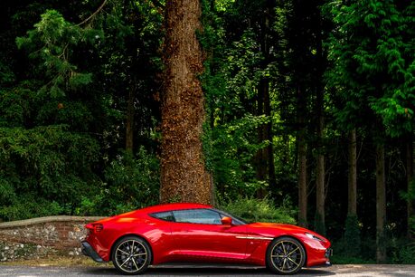Aston Martin Vanquish V12 ZAGATO. 1 OF 99. VILLA D'ESTE PACK COSTING OVER £16K. FULL ASH & PPF 5