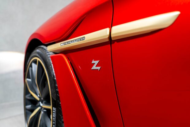 Aston Martin Vanquish V12 ZAGATO. 1 OF 99. VILLA D'ESTE PACK COSTING OVER £16K. FULL ASH & PPF 3