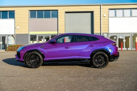 Lamborghini Urus SE. VAT Q. NEARLY £70K IN OPTIONS. AD PERSONAM EXTERIOR & INTERIOR. PPF 3