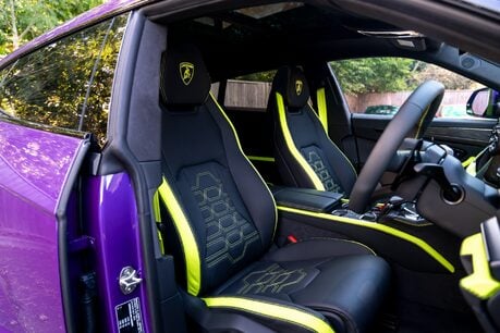 Lamborghini Urus SE. VAT Q. NEARLY £70K IN OPTIONS. AD PERSONAM EXTERIOR & INTERIOR. PPF 7