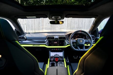Lamborghini Urus SE. VAT Q. NEARLY £70K IN OPTIONS. AD PERSONAM EXTERIOR & INTERIOR. PPF 6