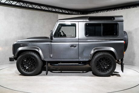 Land Rover Defender 90 TD XS STATION WAGON. COMPREHENSIVE LSH. VB AIR SUSPENSION. KHAN WHEELS. 8