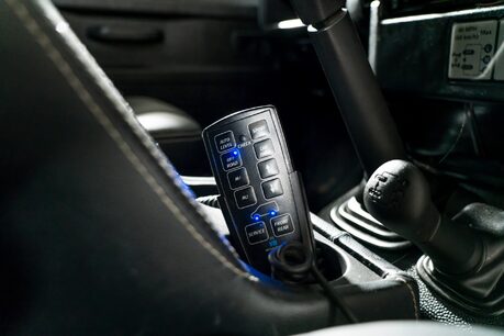 Land Rover Defender 90 TD XS STATION WAGON. COMPREHENSIVE LSH. VB AIR SUSPENSION. KHAN WHEELS. 21