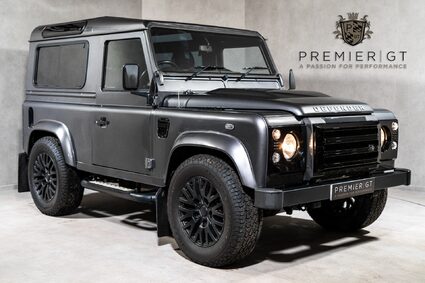 Land Rover Defender 90 TD XS STATION WAGON. COMPREHENSIVE LSH. VB AIR SUSPENSION. KHAN WHEELS.