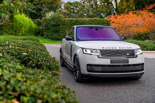 Land Rover Range Rover SV. HUGE SPEC. REAR SEAT ENTERTAINMENT. CERAMIC INTERIOR FINISHERS. 23S. 1