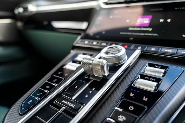 Aston Martin Vantage V8. MASSIVE SPEC. OVER £60K IN OPTIONS. DUOTONE INTERIOR. CERAMICS. B&O. 3