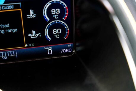 Ferrari 812 Superfast HUGE SPECIFICATION. CARBON FIBRE ENGINE COVERS. CARBON INT & EXT. LIFT. 29