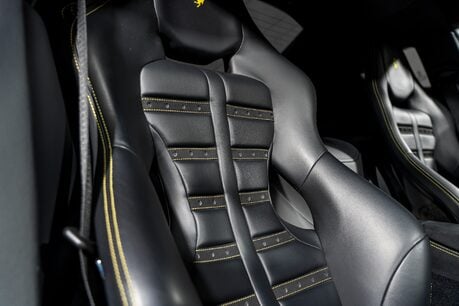 Ferrari 812 Superfast HUGE SPECIFICATION. CARBON FIBRE ENGINE COVERS. CARBON INT & EXT. LIFT. 19