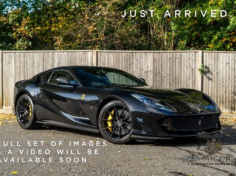 Ferrari 812 Superfast HUGE SPECIFICATION. CARBON FIBRE ENGINE COVERS. CARBON INT & EXT. LIFT. 
