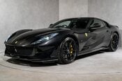 Ferrari 812 Superfast HUGE SPECIFICATION. CARBON FIBRE ENGINE COVERS. CARBON INT & EXT. LIFT. 3