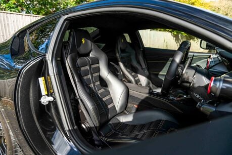 Ferrari 812 Superfast HUGE SPECIFICATION. CARBON FIBRE ENGINE COVERS. CARBON INT & EXT. LIFT. 12