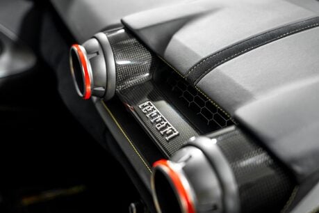 Ferrari 812 Superfast HUGE SPECIFICATION. CARBON FIBRE ENGINE COVERS. CARBON INT & EXT. LIFT. 28