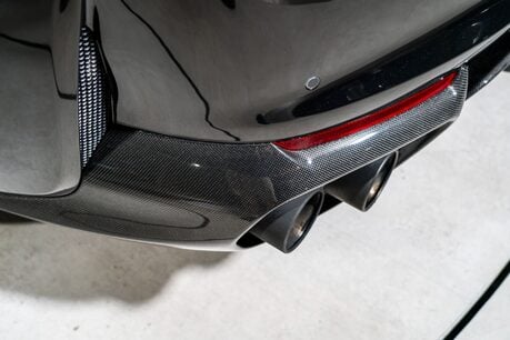 Ferrari 812 Superfast HUGE SPECIFICATION. CARBON FIBRE ENGINE COVERS. CARBON INT & EXT. LIFT. 52