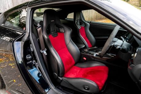 Nissan GT-R NISMO. UK SUPPLIED. EXTREMELY RARE EXAMPLE. GREAT SERVICE HISTORY. 15