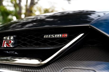 Nissan GT-R NISMO. UK SUPPLIED. EXTREMELY RARE EXAMPLE. GREAT SERVICE HISTORY. 8