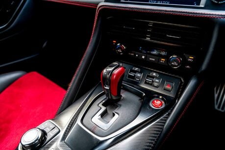 Nissan GT-R NISMO. UK SUPPLIED. EXTREMELY RARE EXAMPLE. GREAT SERVICE HISTORY. 22