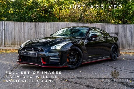 Nissan GT-R NISMO. UK SUPPLIED. EXTREMELY RARE EXAMPLE. GREAT SERVICE HISTORY. 1
