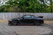 Nissan GT-R NISMO. UK SUPPLIED. EXTREMELY RARE EXAMPLE. GREAT SERVICE HISTORY. 4
