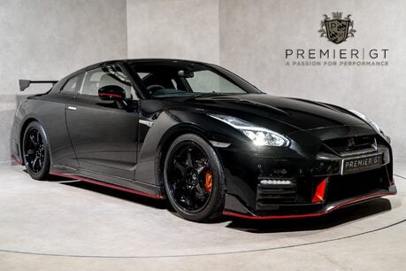 Nissan GT-R NISMO. UK SUPPLIED. EXTREMELY RARE EXAMPLE. COMPREHENSIVE SERVICE HISTORY. 1