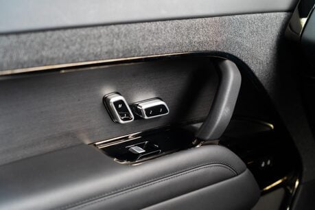 Land Rover Range Rover Sport AUTOBIOGRAPHY MHEV. BLACK PACK. DEPLOYABLE SIDE STEPS. PANO ROOF. 23S. 9