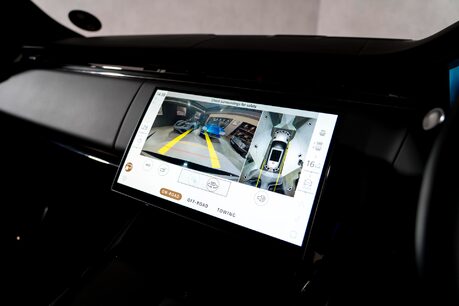 Land Rover Range Rover Sport SV EDITION ONE. FULL SATIN PPF. CARBON CERAMIC BRAKES. SLIDING PANO ROOF. 46