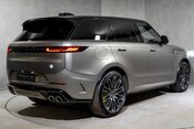 Land Rover Range Rover Sport SV EDITION ONE. FULL SATIN PPF. CARBON CERAMIC BRAKES. SLIDING PANO ROOF. 4