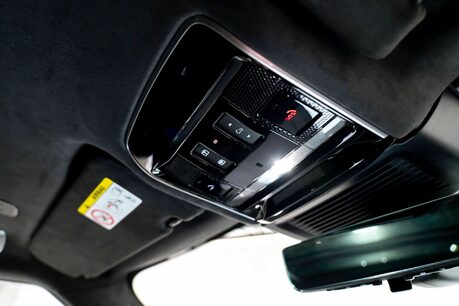 Land Rover Range Rover Sport SV EDITION ONE. FULL SATIN PPF. CARBON CERAMIC BRAKES. SLIDING PANO ROOF. 65