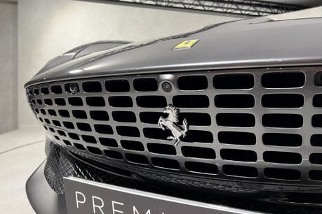 Ferrari Roma WARRANTY. PASSENGER DISPLAY. CARPLAY. SPORTS EXHAUST. CARBON STEERING WHEEL 19