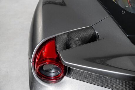 Ferrari 488 Pista FULL FSH. CARBON FIBRE INT & EXT PACK. HISTORIC PAINTWORK. 37