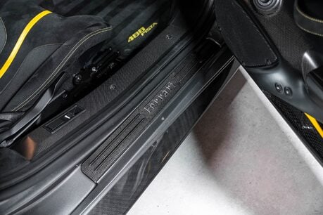 Ferrari 488 Pista FULL FSH. CARBON FIBRE INT & EXT PACK. HISTORIC PAINTWORK. 45