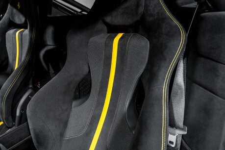 Ferrari 488 Pista FULL FSH. CARBON FIBRE INT & EXT PACK. HISTORIC PAINTWORK. 15