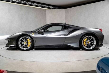 Ferrari 488 Pista FULL FSH. CARBON FIBRE INT & EXT PACK. HISTORIC PAINTWORK. 8