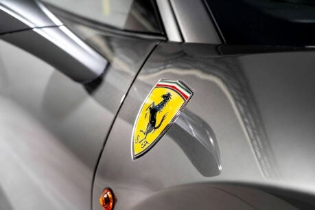 Ferrari 488 Pista FULL FSH. CARBON FIBRE INT & EXT PACK. HISTORIC PAINTWORK. 30