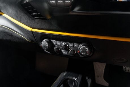 Ferrari 488 Pista FULL FSH. CARBON FIBRE INT & EXT PACK. HISTORIC PAINTWORK. 19