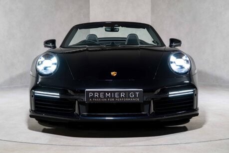 Porsche 911 TURBO S PDK. SPORTS CHRONO. HEATED & VENTILATED SEATS. PCCBS. SPORT EXHAUST 2