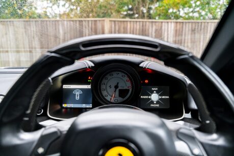 Ferrari F12 Berlinetta GREAT EXAMPLE. BIANCO ITALIA PAINTWORK. CARBON FIBRE INTERIOR. 9